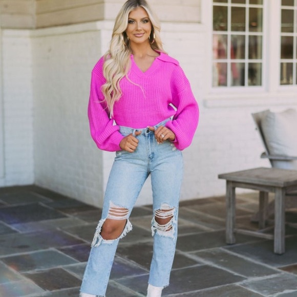 Magenta sweater - Picture 1 of 8